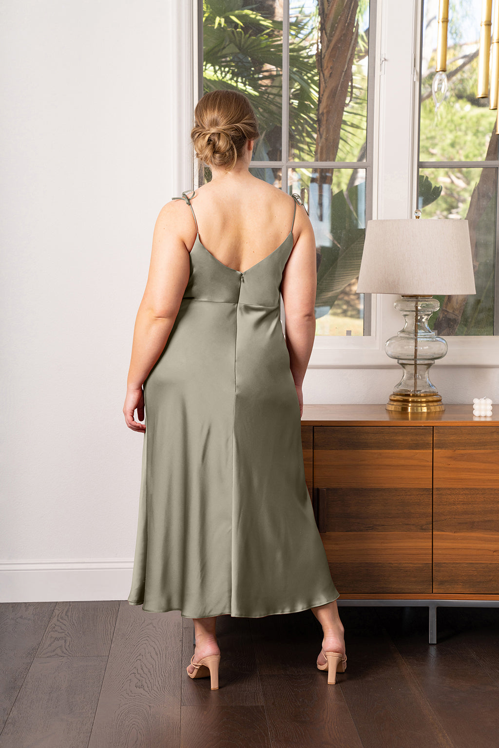 SALE! Lila Dress Size 2