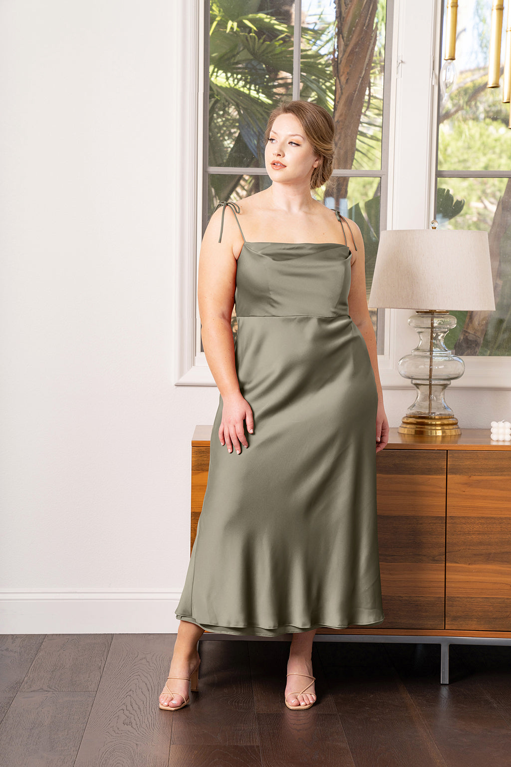 SALE! Lila Dress Size 2